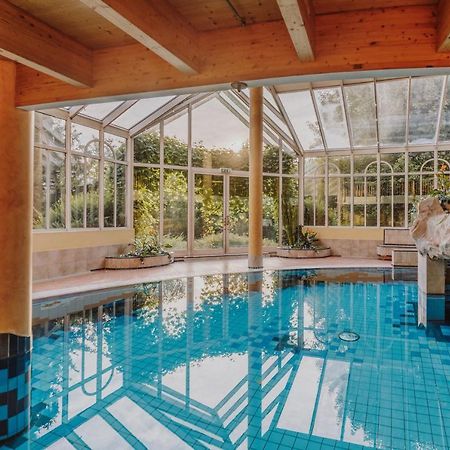 Landhotel Gschirnwirt Eugendorf Dış mekan fotoğraf