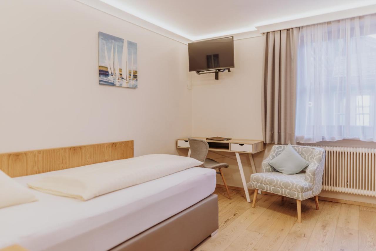 Landhotel Gschirnwirt Eugendorf Dış mekan fotoğraf