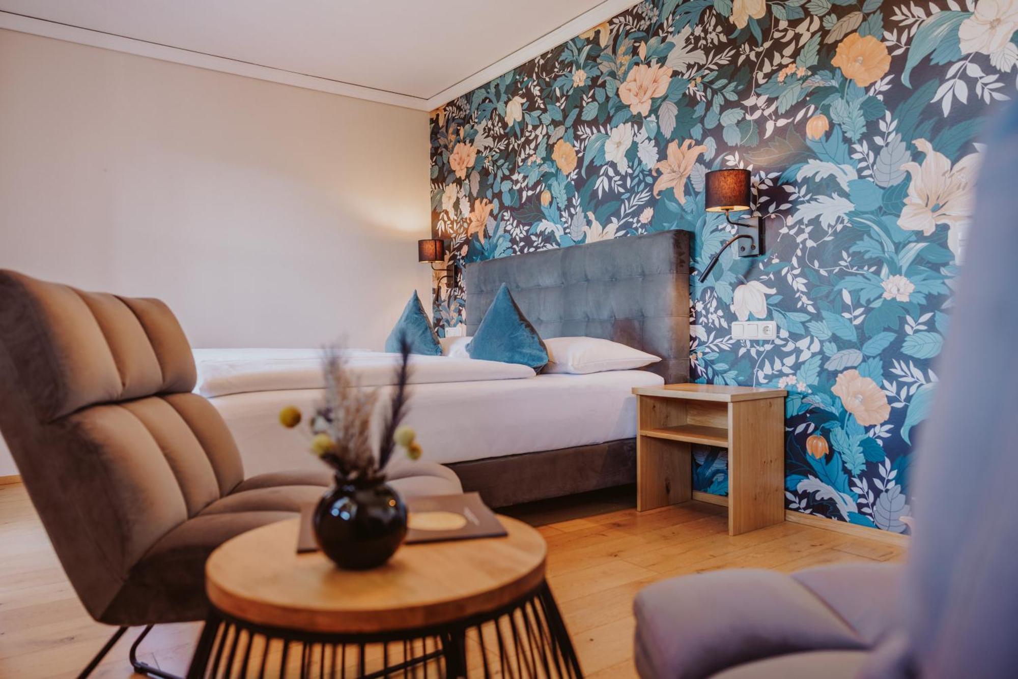 Landhotel Gschirnwirt Eugendorf Dış mekan fotoğraf